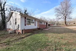 102 Cunningham Dr, Hartwell, GA 30643 - Photo 3