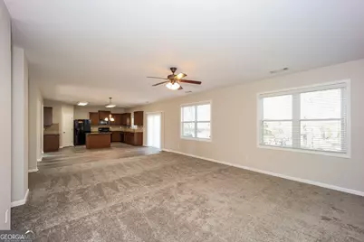 4673 Irish Red Court, Union City, GA 30291 - Photo 5