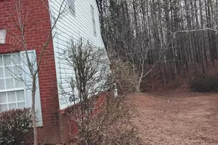 5735 Strathmoor Manor, Lithonia, GA 30058 - Photo 3