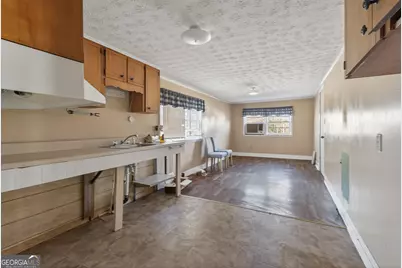 655 Lewis Roberts Road, Jefferson, GA 30549 - Photo 15