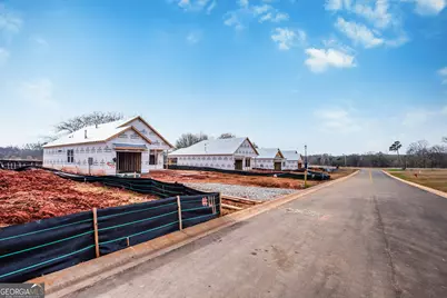 107 Cottage Grove Circle, Eatonton, GA 31024 - Photo 3