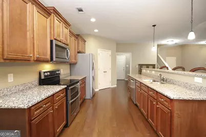 204 Dixie Creek Drive, Lagrange, GA 30240 - Photo 9