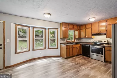 693 Deering Road SE, Conyers, GA 30094 - Photo 9