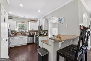 204 Millie Ct, Jackson, GA 30233 - Photo 3