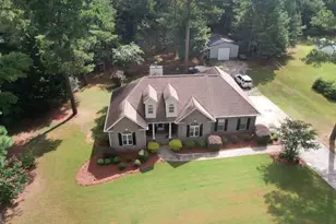 221 Creekside Dr, Arnoldsville, GA 30619 - Photo 39