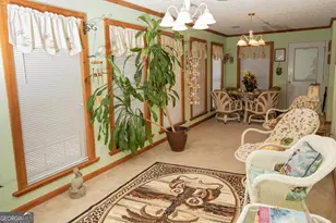 614 N Victory Dr, Lyons, GA 30436 - Photo 11