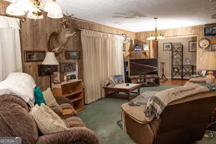 614 N Victory Dr, Lyons, GA 30436 - Photo 13