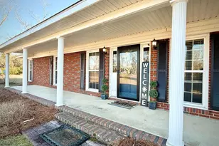 201 Burketts Ferry Rd, Hazlehurst, GA 31539 - Photo 11