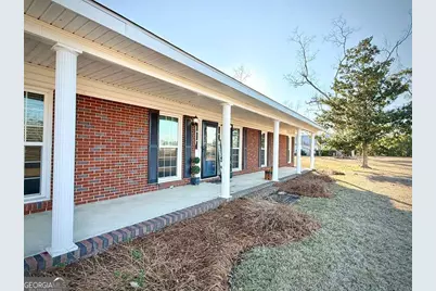 201 Burketts Ferry Road, Hazlehurst, GA 31539 - Photo 11