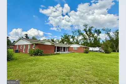 201 Burketts Ferry Road, Hazlehurst, GA 31539 - Photo 7