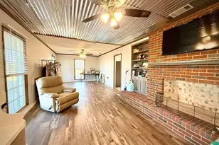 201 Burketts Ferry Rd, Hazlehurst, GA 31539 - Photo 21