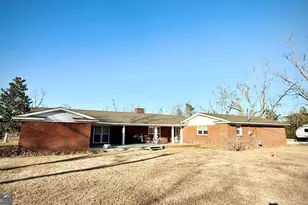 201 Burketts Ferry Rd, Hazlehurst, GA 31539 - Photo 19