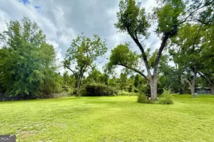 201 Burketts Ferry Rd, Hazlehurst, GA 31539 - Photo 39