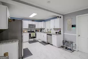 579 Lynmore Ave, Macon, GA 31206 - Photo 7