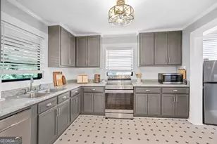 201 Oak St, Hogansville, GA 30230 - Photo 7