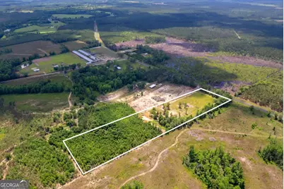 17614 Lanes Bridge Road, Odum, GA 31555 - Photo 9