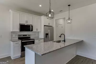 569 Clayton Street, Commerce, GA 30529 - Photo 11