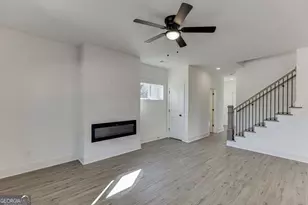 585 Clayton St, Commerce, GA 30529 - Photo 7