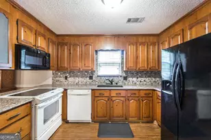 77 Oliver Dr, Warner Robins, GA 31088 - Photo 7