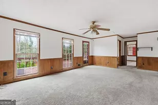 1732 Golfcrest Ct, Stone Mountain, GA 30088 - Photo 9