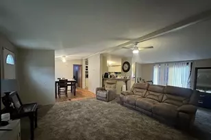 411 S Meade St, Fitzgerald, GA 31750 - Photo 3