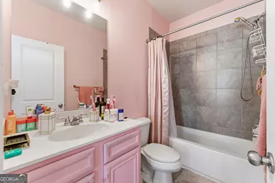 301 Lowell Street, Atlanta, GA 30349 - Photo 15