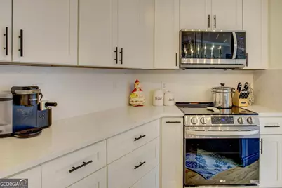 1435 Barrett Place Lane, Lawrenceville, GA 30043 - Photo 15