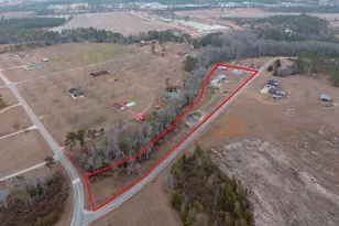 898 Sycamore Ln, Baxley, GA 31513 - Photo 5