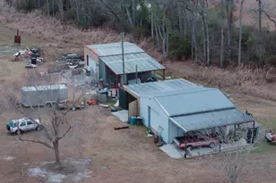 898 Sycamore Ln, Baxley, GA 31513 - Photo 7