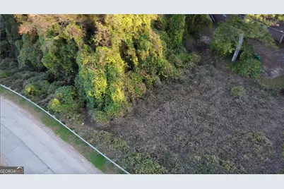 880 Mountain View Drive, Stone Mountain, GA 30083 - Photo 5