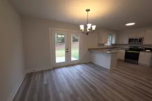 102 Armstrong, Mansfield, GA 30055 - Photo 9