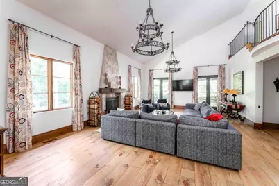 3118 W Roxboro Road NE, Atlanta, GA 30324 - Photo 17