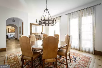 3118 W Roxboro Road NE, Atlanta, GA 30324 - Photo 35