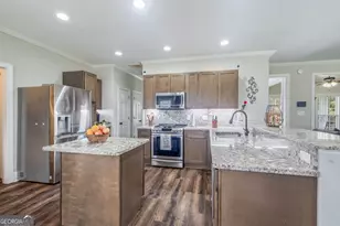 290 Farr Lake Dr, Tyrone, GA 30290 - Photo 11