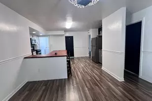 594 S 3rd St, Jesup, GA 31545 - Photo 17