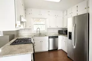 198 Summerfield Ln, McDonough, GA 30253 - Photo 3