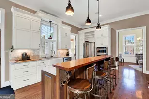 212 Houston St, Savannah, GA 31401 - Photo 7