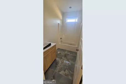 131 Redwood Drive, Cochran, GA 31014 - Photo 15