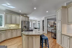 13415 Providence Lake Dr, Alpharetta, GA 30004 - Photo 27