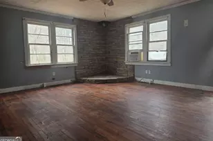 7367 Crest Hwy, Molena, GA 30258 - Photo 5