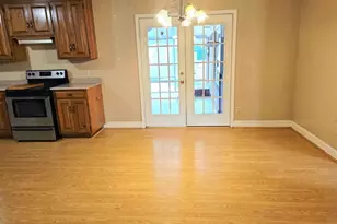 103 Martha Cir, Fitzgerald, GA 31750 - Photo 5