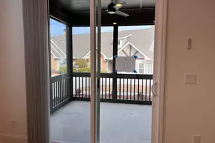 63 Thomaston St, Newnan, GA 30263 - Photo 9