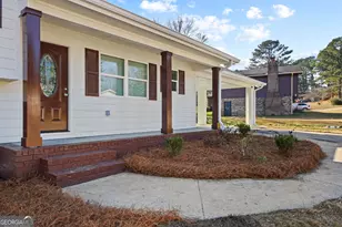 2120 Knighton Dr, South Fulton, GA 30349 - Photo 5