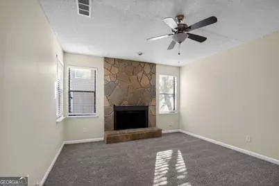 858 Chapman Circle, Stone Mountain, GA 30088 - Photo 9