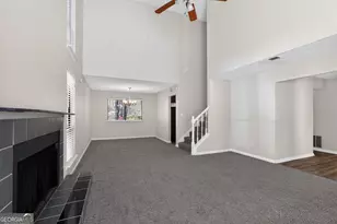 858 Chapman Cir, Stone Mountain, GA 30088 - Photo 7