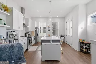 1242 Cushenberry Ln, Atlanta, GA 30318 - Photo 7