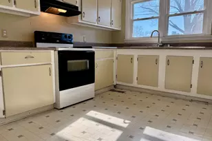 408 Main St, Byron, GA 31008 - Photo 3