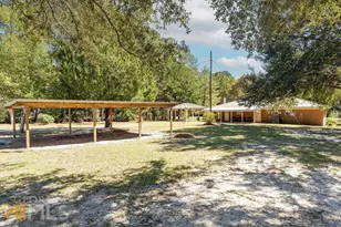 404 E First St, Springfield, GA 31329 - Photo 43