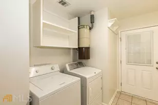 404 E First St, Springfield, GA 31329 - Photo 15