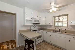 404 E First St, Springfield, GA 31329 - Photo 9